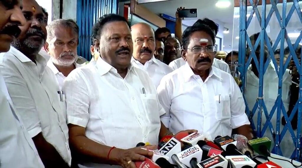 aiadmk will not pay for votes in local body elections, says dindigul