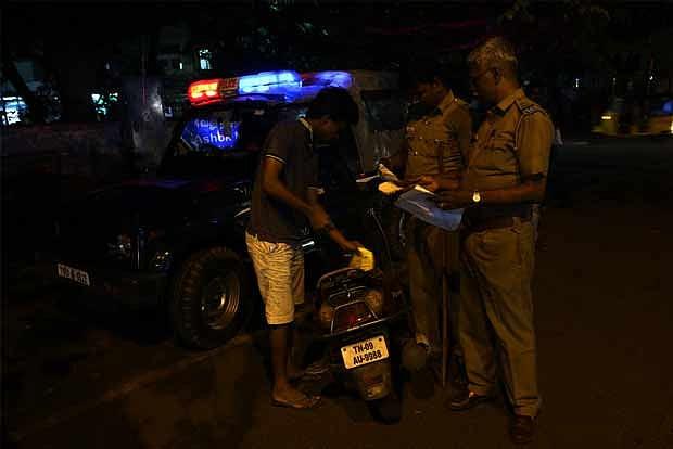 dindigul police intensify night patrols to improve public safety