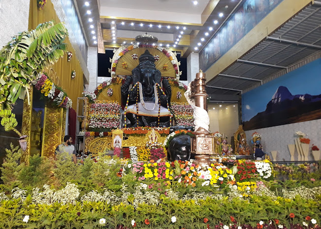 Arulmigu Nanmai Tharum 108 Vinayagar Temple